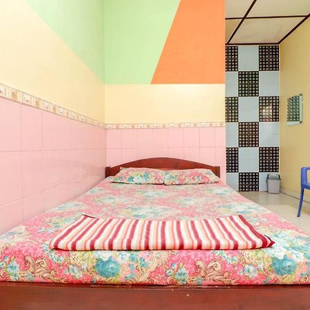 Primadona Homestay 스레맨 외부 사진