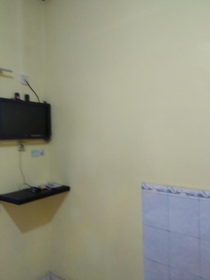 Primadona Homestay 스레맨 외부 사진